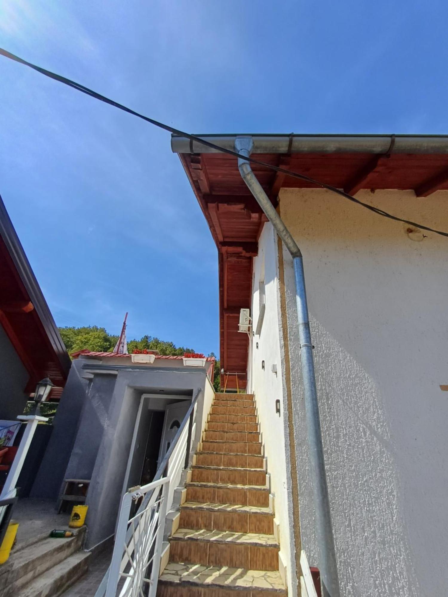 Apartman Denis Una Luzine المظهر الخارجي الصورة